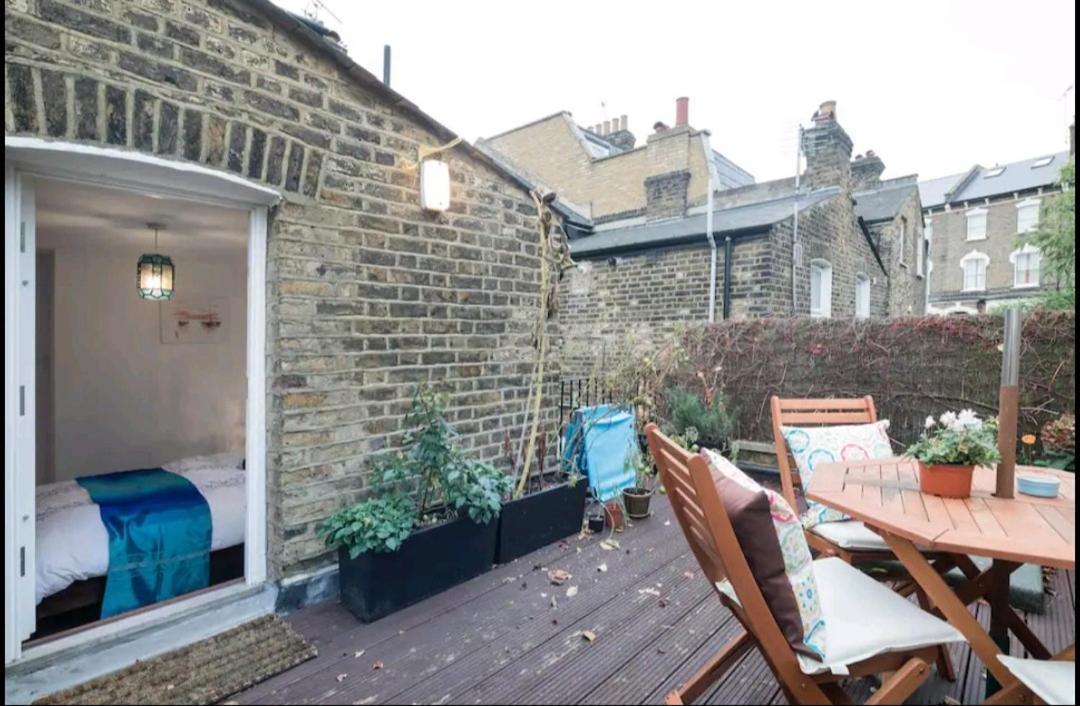 Stylish Room With Private Bath & Terrace In Super Central Clapham Junction Minutes From Victoria, Waterloo Лондон Екстер'єр фото