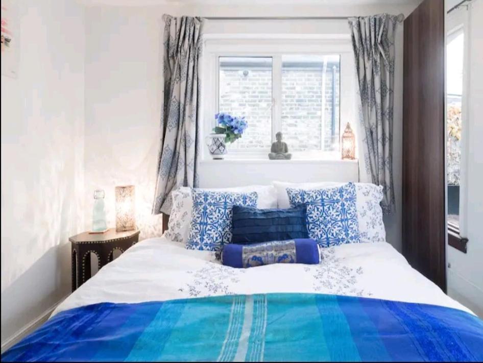 Stylish Room With Private Bath & Terrace In Super Central Clapham Junction Minutes From Victoria, Waterloo Лондон Екстер'єр фото